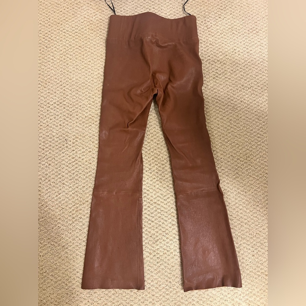 NWT SPRWMN Cropped Flare Legging, Cinnamon, Leather, size XS - Picture 2 of 3